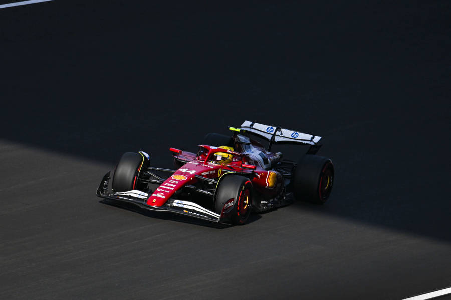 开云体育官方网站-威廉姆斯轻取索伯车队,汉密尔顿点燃赛场